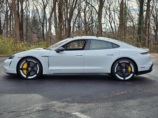 2020 Porsche Taycan Turbo