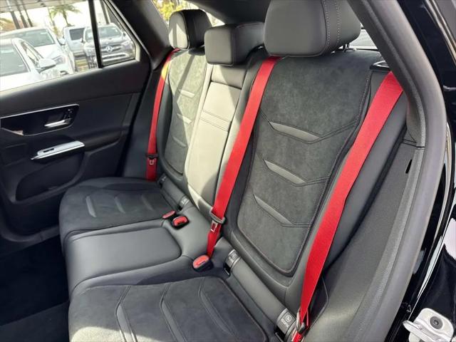 2026 Mercedes-Benz GLC 4MATIC