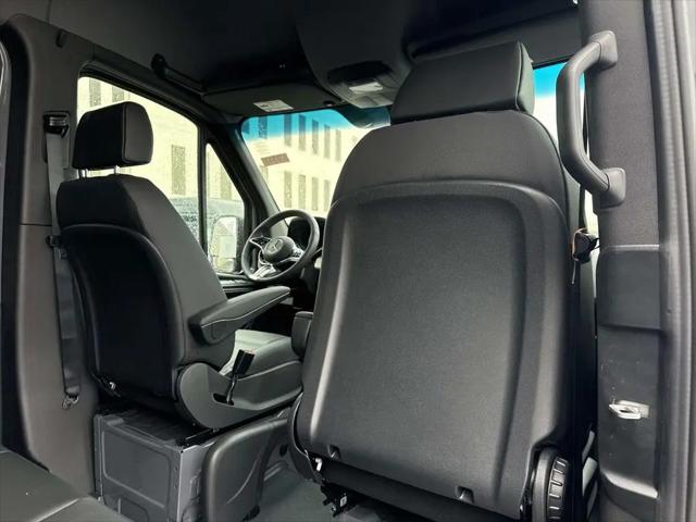 2026 Mercedes-Benz Sprinter 2500 Standard Roof 4-Cyl Diesel HO