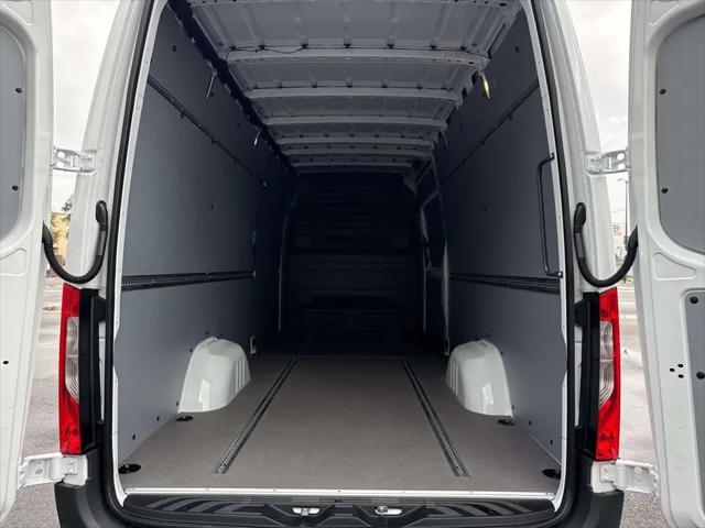 2026 Mercedes-Benz Sprinter 2500 High Roof 4-Cyl Diesel HO
