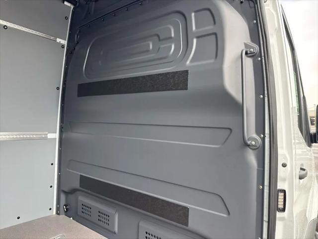 2026 Mercedes-Benz Sprinter 2500 High Roof 4-Cyl Diesel HO
