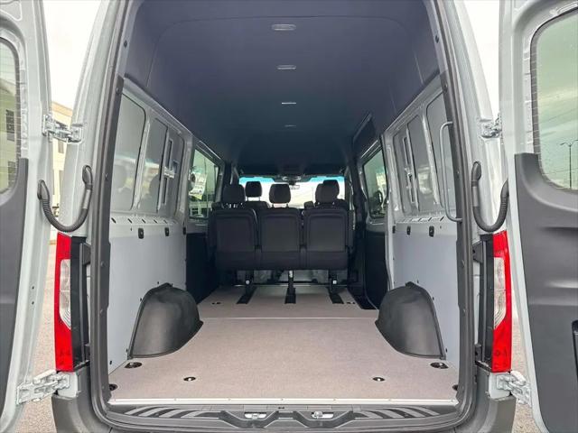2026 Mercedes-Benz Sprinter 2500 Standard Roof 4-Cyl Diesel HO