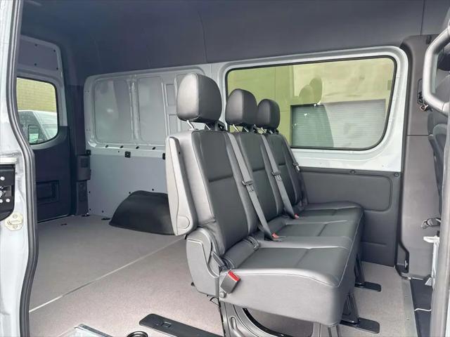 2026 Mercedes-Benz Sprinter 2500 Standard Roof 4-Cyl Diesel HO