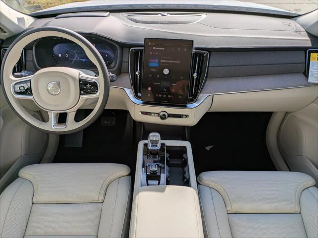 2026 Volvo XC90 Ultra, B6 AWD Gas mild hybrid, Gasoline, Bright, 7 Seats