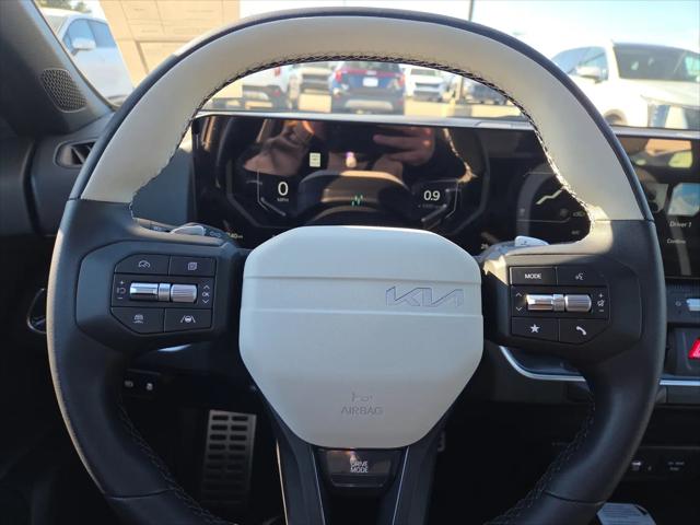 2025 Kia K4 GT-Line Turbo
