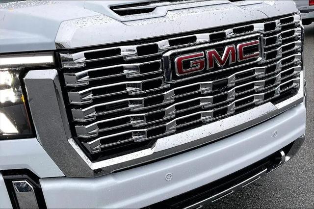 2026 GMC Sierra 2500HD Crew Cab, Standard Bed, Denali, 4WD