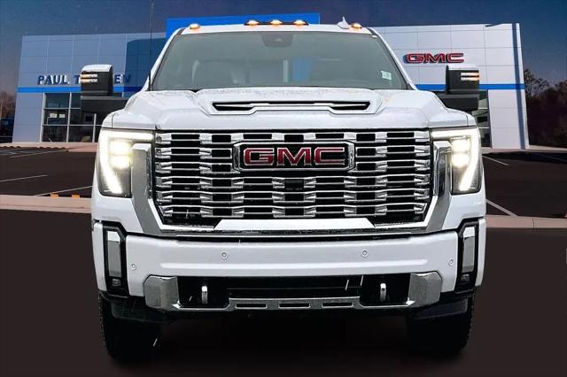2026 GMC Sierra 2500HD Crew Cab, Standard Bed, Denali, 4WD