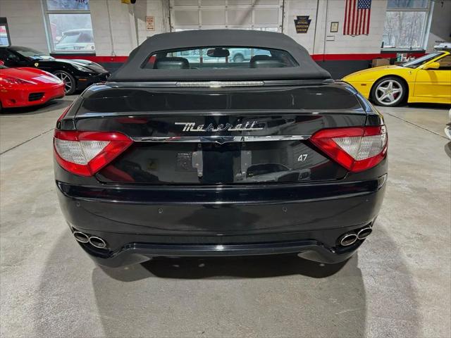 2011 Maserati GranTurismo Standard