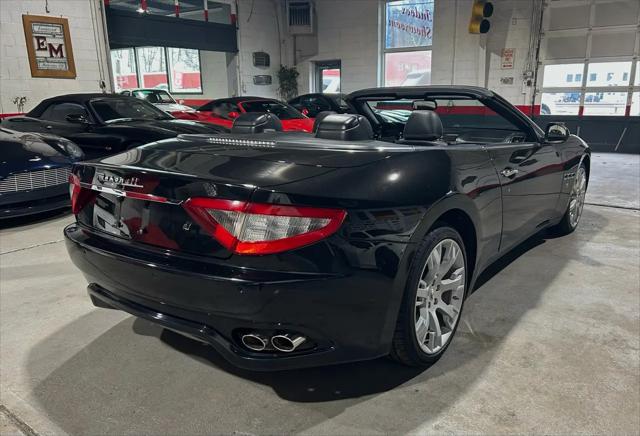 2011 Maserati GranTurismo Standard