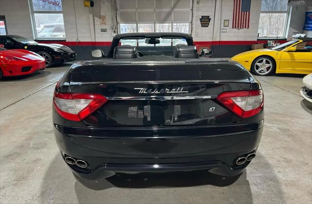 2011 Maserati GranTurismo Standard