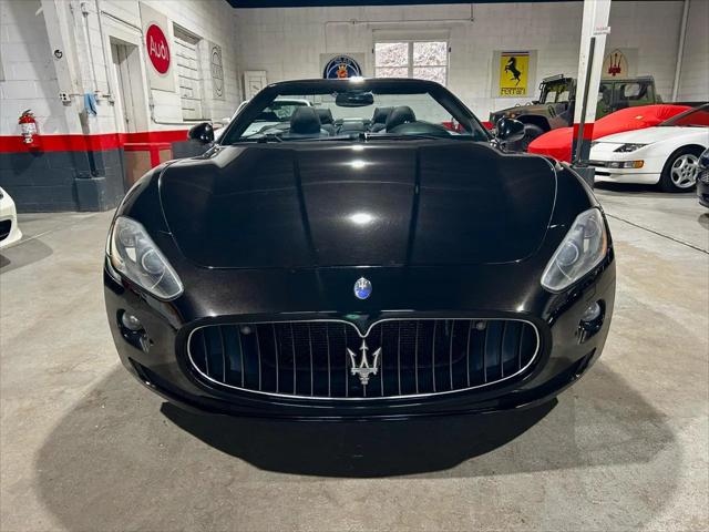 2011 Maserati GranTurismo Standard