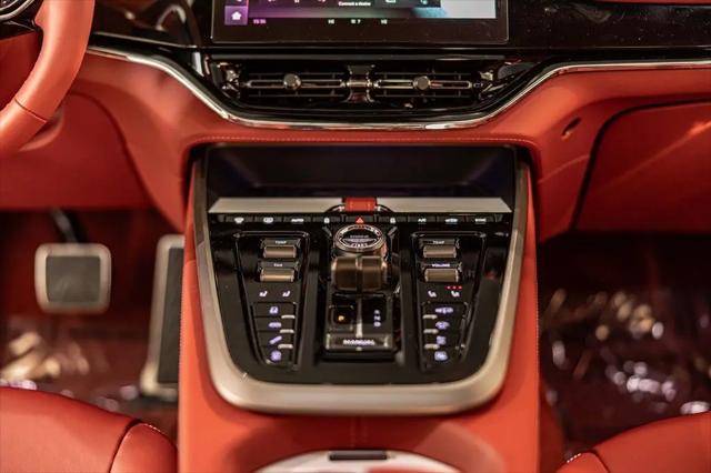 2026 Aston Martin DBX 707