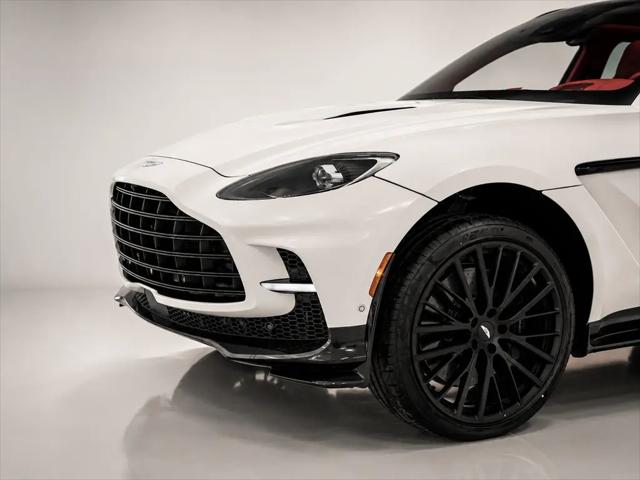 2026 Aston Martin DBX 707