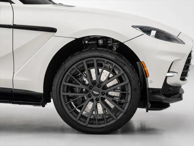 2026 Aston Martin DBX 707