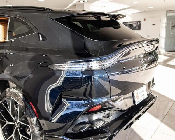 2026 Aston Martin DBX 707