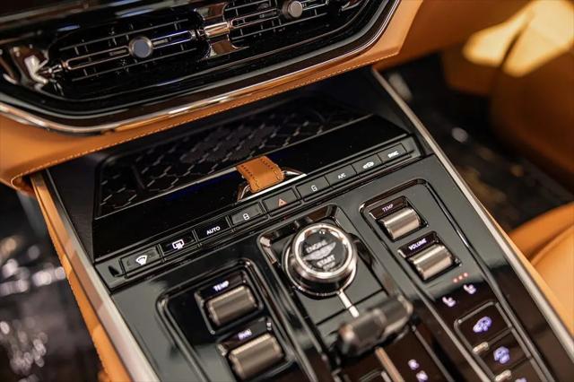 2026 Aston Martin DBX 707