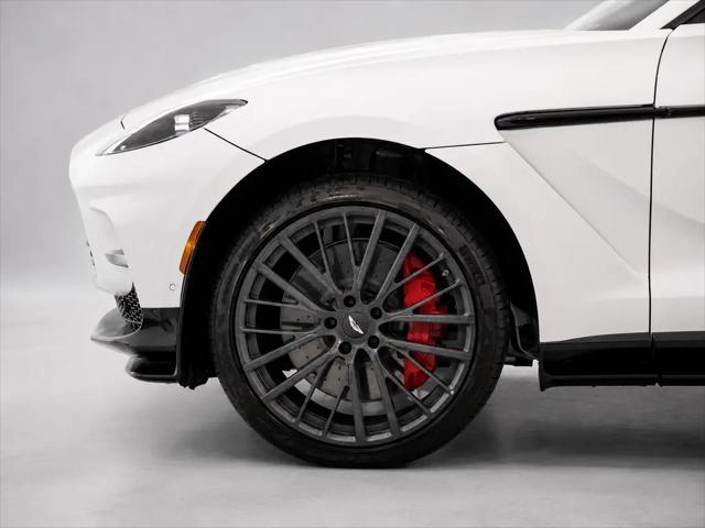 2026 Aston Martin DBX 707
