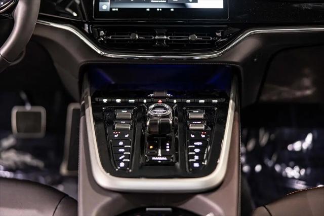 2026 Aston Martin DBX 707