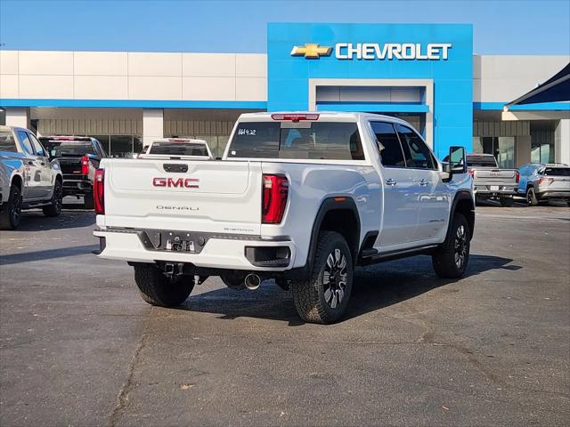2026 GMC Sierra 2500HD Crew Cab, Standard Bed, Denali, 4WD
