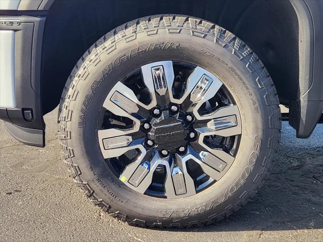2026 GMC Sierra 2500HD Crew Cab, Standard Bed, Denali, 4WD