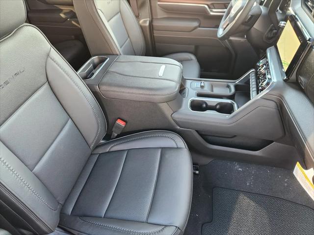 2026 GMC Sierra 2500HD Crew Cab, Standard Bed, Denali, 4WD