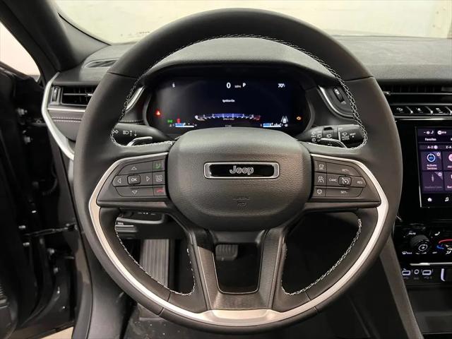 2025 Jeep Grand Cherokee Altitude X 4x2