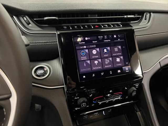 2025 Jeep Grand Cherokee Altitude X 4x2