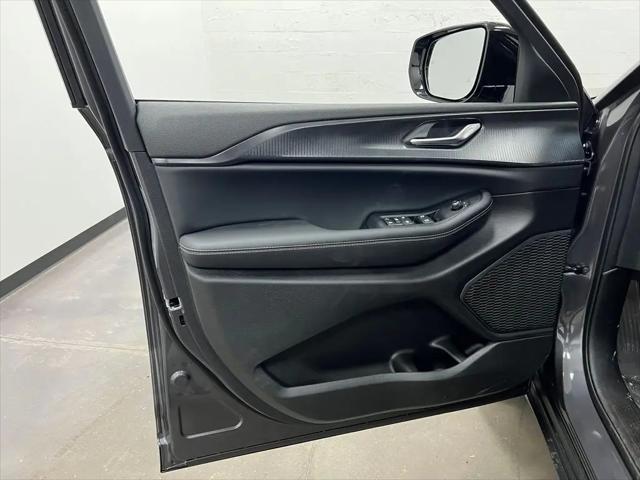 2025 Jeep Grand Cherokee Altitude X 4x2