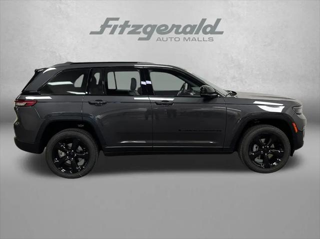 2025 Jeep Grand Cherokee Altitude X 4x2