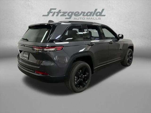 2025 Jeep Grand Cherokee Altitude X 4x2