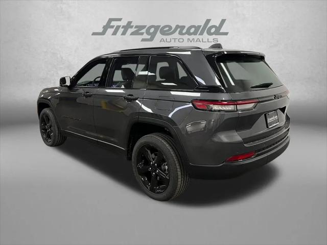 2025 Jeep Grand Cherokee Altitude X 4x2