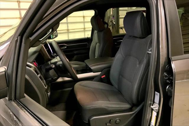 2026 Ram 1500 Big Horn Crew Cab 4x4 5'7" Box