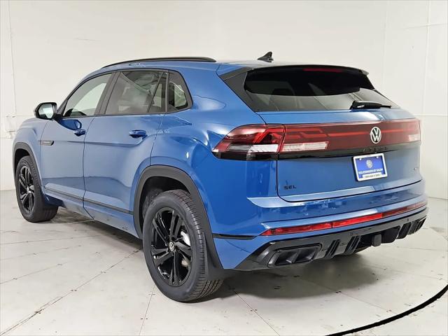 2026 Volkswagen Atlas Cross Sport SEL R-Line Black
