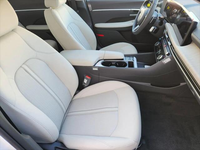 2026 Hyundai Sonata Hybrid SEL