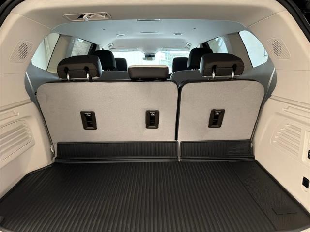 2026 GMC Acadia Denali FWD
