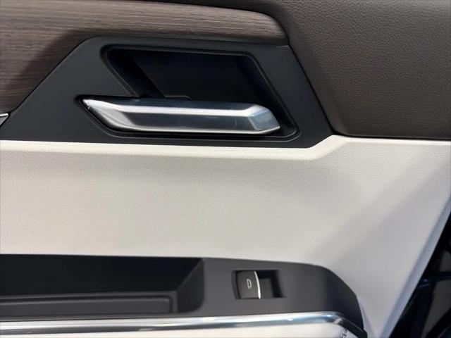 2026 GMC Acadia Denali FWD