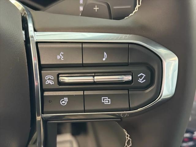 2026 GMC Acadia Denali FWD
