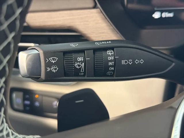 2026 GMC Acadia Denali FWD