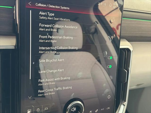 2026 GMC Acadia Denali FWD