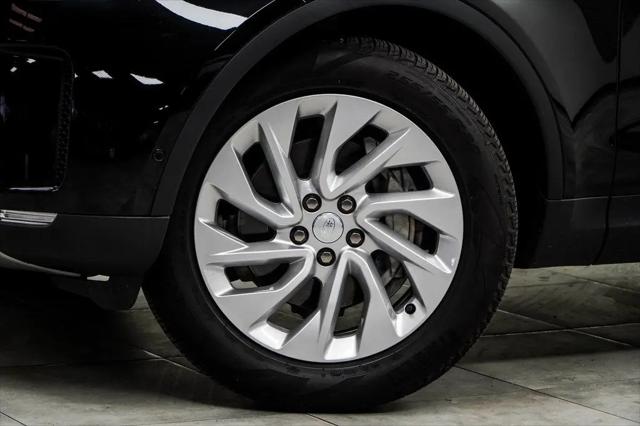 2025 Land Rover Discovery P300 S