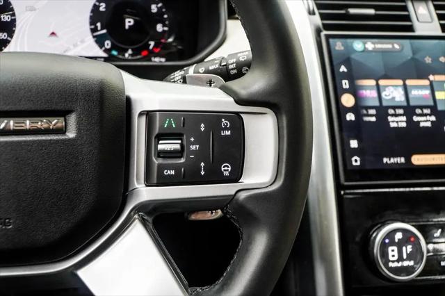 2025 Land Rover Discovery P300 S