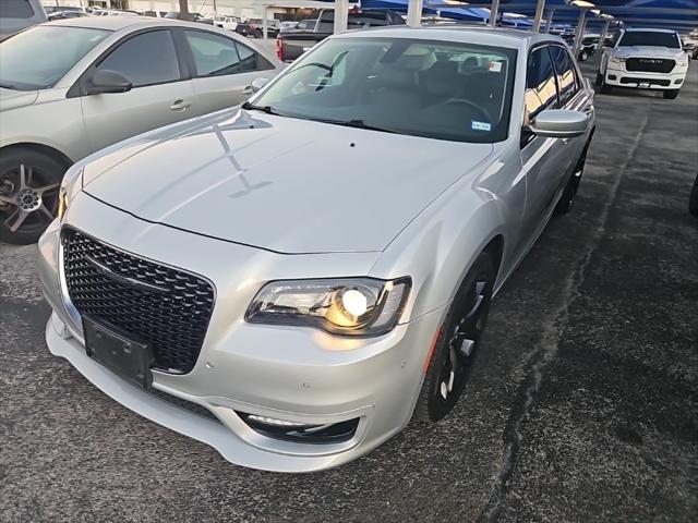 2022 Chrysler 300 Touring L 2022 Chrysler 300 Touring L