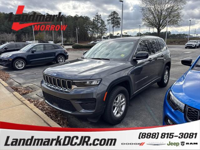 2022 Jeep Grand Cherokee Laredo 4x2