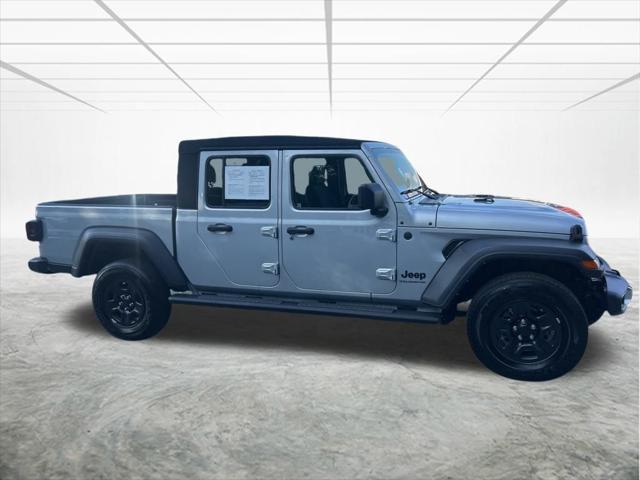 2024 Jeep Gladiator Sport
