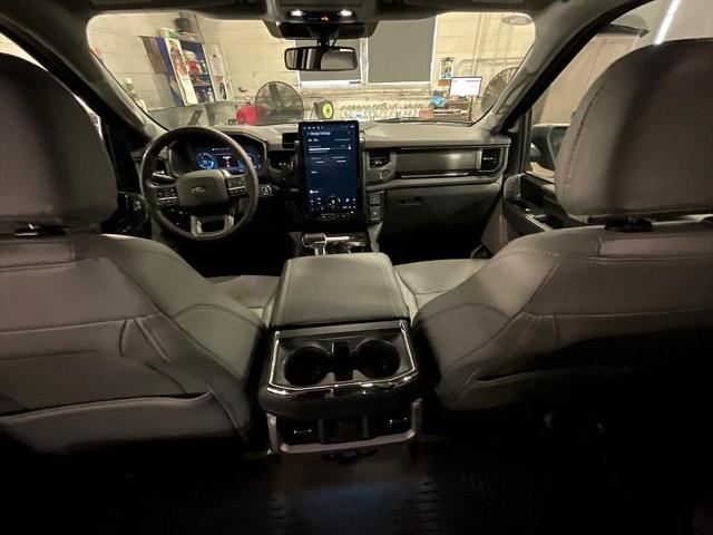 2025 Ford F-150 Lightning Flash 2025 Ford F-150 Lightning Flash