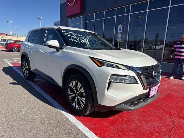 2022 Nissan Rogue SV FWD