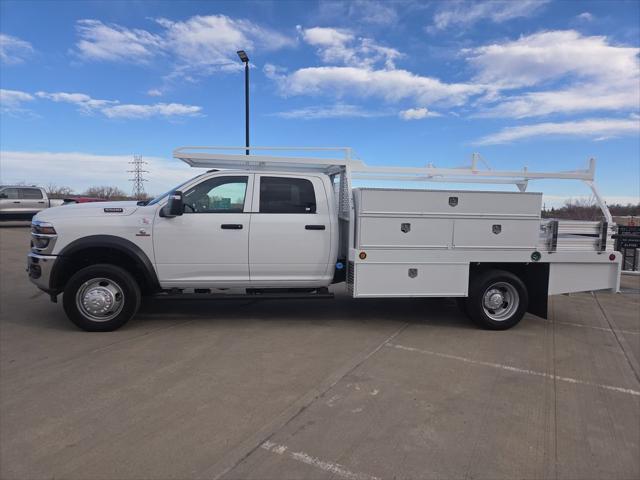 2026 RAM Ram 5500 Chassis Cab RAM 5500 TRADESMAN CHASSIS CREW CAB 4X4 84 CA