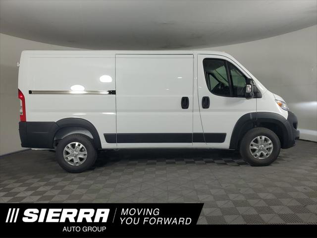 2024 RAM ProMaster 2500 Cargo Van SLT Low Roof 136 WB