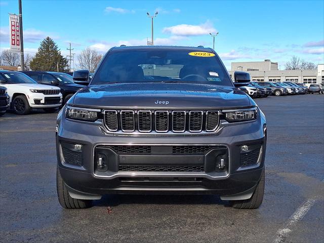 2023 Jeep Grand Cherokee Overland 4x4 2023 Jeep Grand Cherokee Overland 4x4