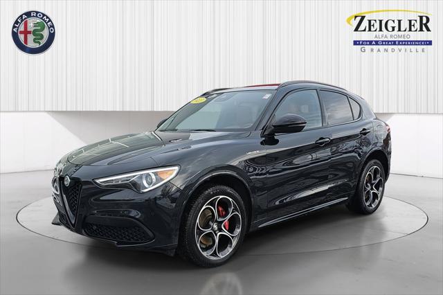 2023 Alfa Romeo Stelvio Veloce AWD 2023 Alfa Romeo Stelvio Veloce AWD